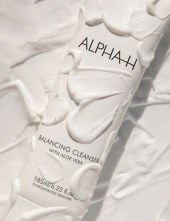 Alpha-H Cleansers & Toners Balancing Cleanser With Aloe Vera 185ml 4 Alpha-H Cleansers & Toners Balancing Cleanser With Aloe Vera 185ml - Image 4