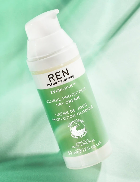 REN Face Cream Evercalm™ Day Cream 50ml 3 REN Face Cream Evercalm™ Day Cream 50ml - Image 3