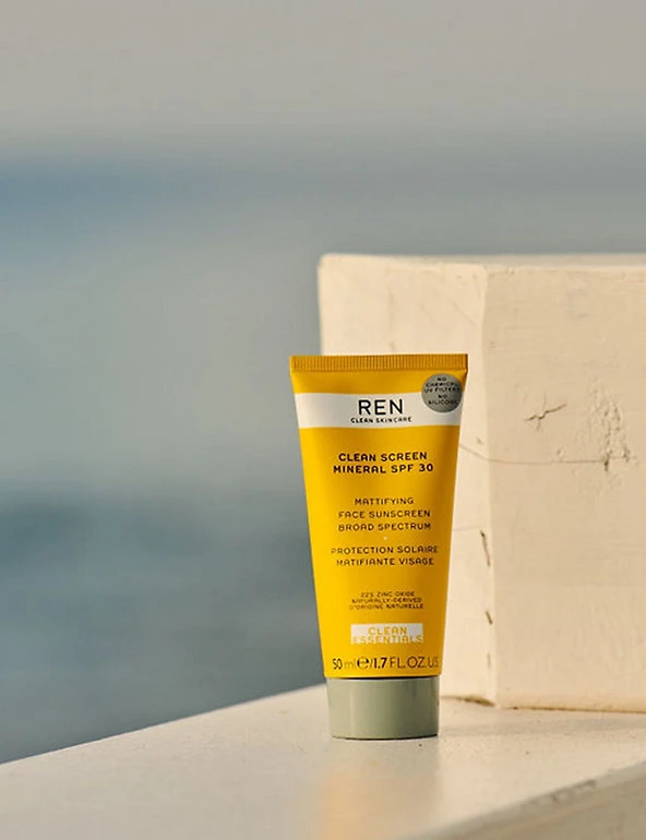 REN SPF30 Clean Screen Mineral SPF 30 50ml 7 REN SPF30 Clean Screen Mineral SPF 30 50ml - Image 7