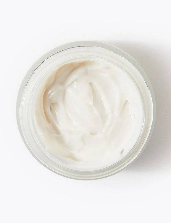 Pure Face Cream Natural Radiance Day Cream SPF 15 50ml 4 Pure Face Cream Natural Radiance Day Cream SPF 15 50ml - Image 4