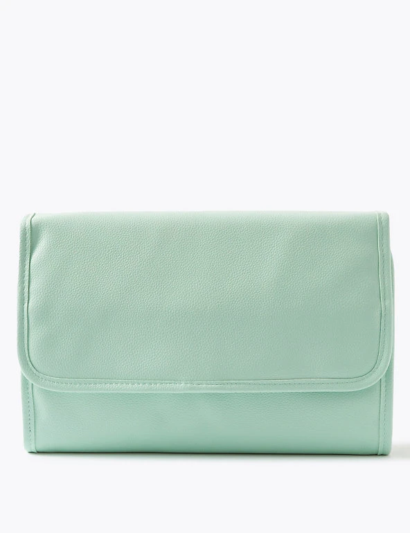 M&S Collection Hanging Make-Up Bag 7 M&S Collection Hanging Make-Up Bag - Image 7